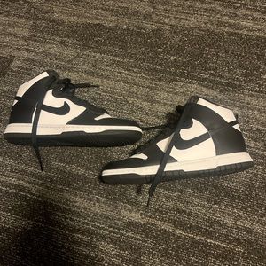 PANDA DUNKS HIGH VIRAL SHOE 🐼 8.5 MEN